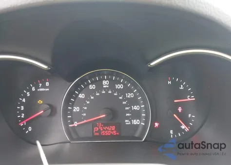 2015 Kia Sorento Lx z USA, uszkodzony, nr VIN 5XYKTCA61FG592404